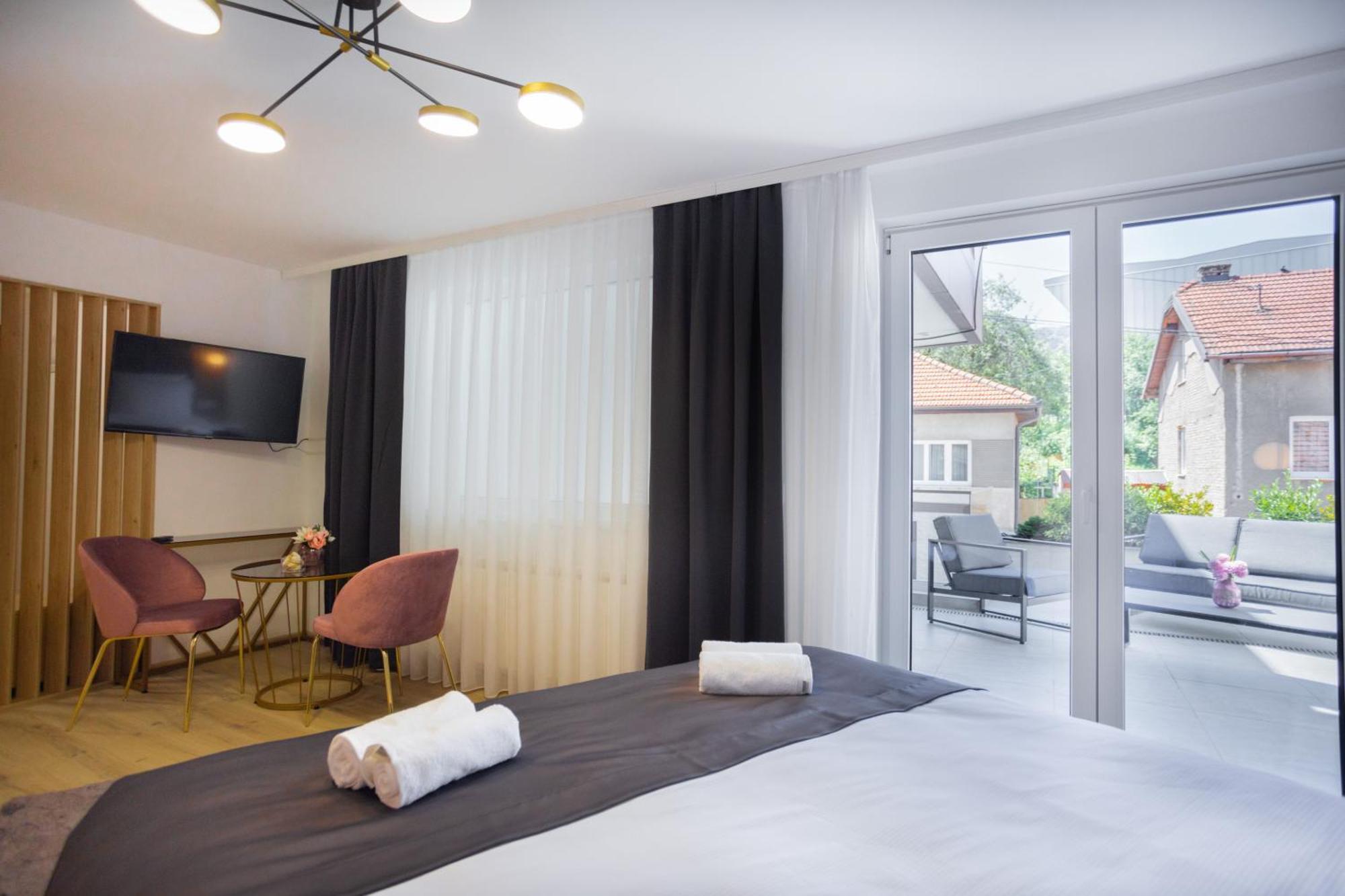 Happy House Old Town Luxury Apartamento Saraievo Exterior foto